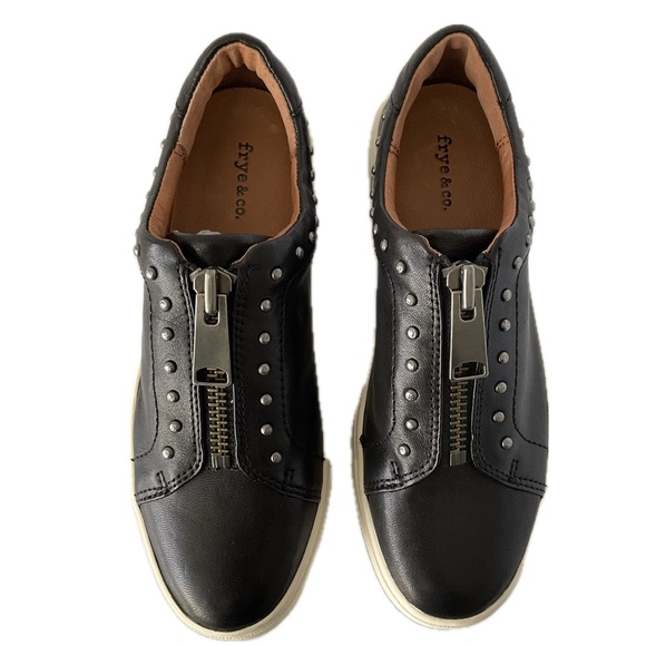 FRYE AND CO. Shoes - Frye & Co Women Black Leather Studded Victoria Zip Sneaker NIB